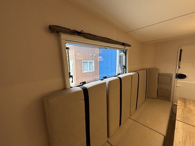 キャンピングカー トレーラー ﾎﾋﾞｰ ﾋﾞｰﾁ420 新車 未登録