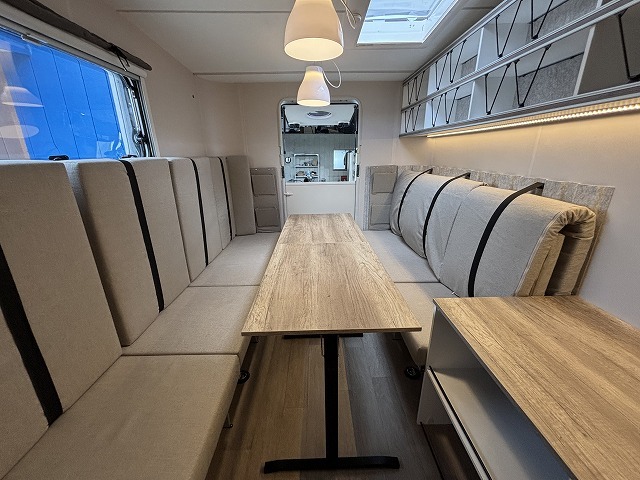 キャンピングカー トレーラー ﾎﾋﾞｰ ﾋﾞｰﾁ420 新車 未登録