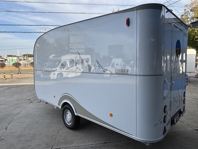 キャンピングカー トレーラー ﾎﾋﾞｰ ﾋﾞｰﾁ420 新車 未登録