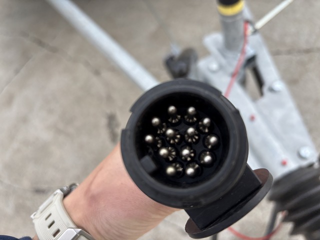 キャンピングカー トレーラー ﾎﾋﾞｰ ﾋﾞｰﾁ420 新車 未登録