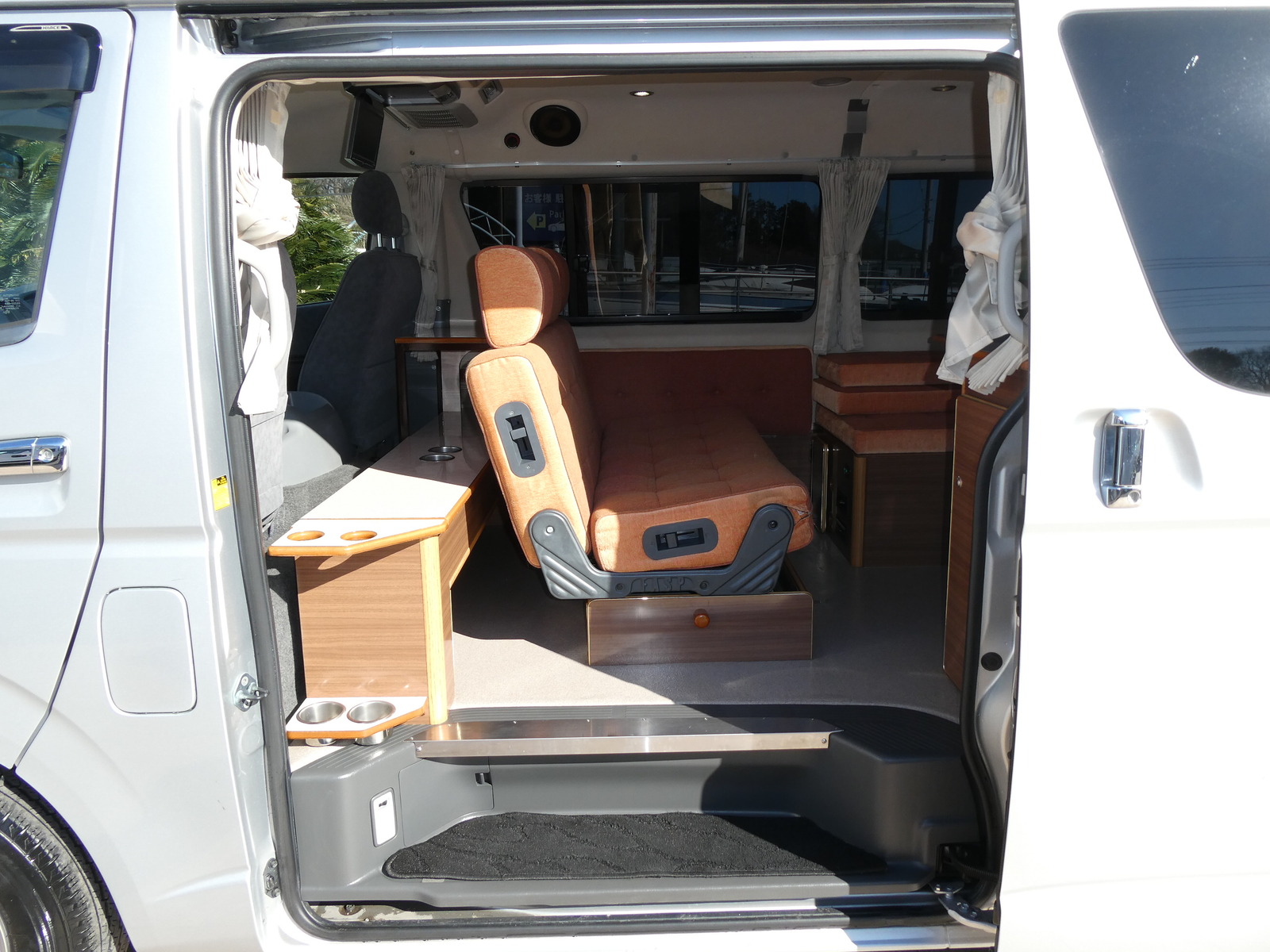 キャンピングカー バンコン LTｷｬﾝﾊﾟｰｽﾞ製　LTｳｫｰｶｰ　FFﾋｰﾀｰ　ｿｰﾗｰ
