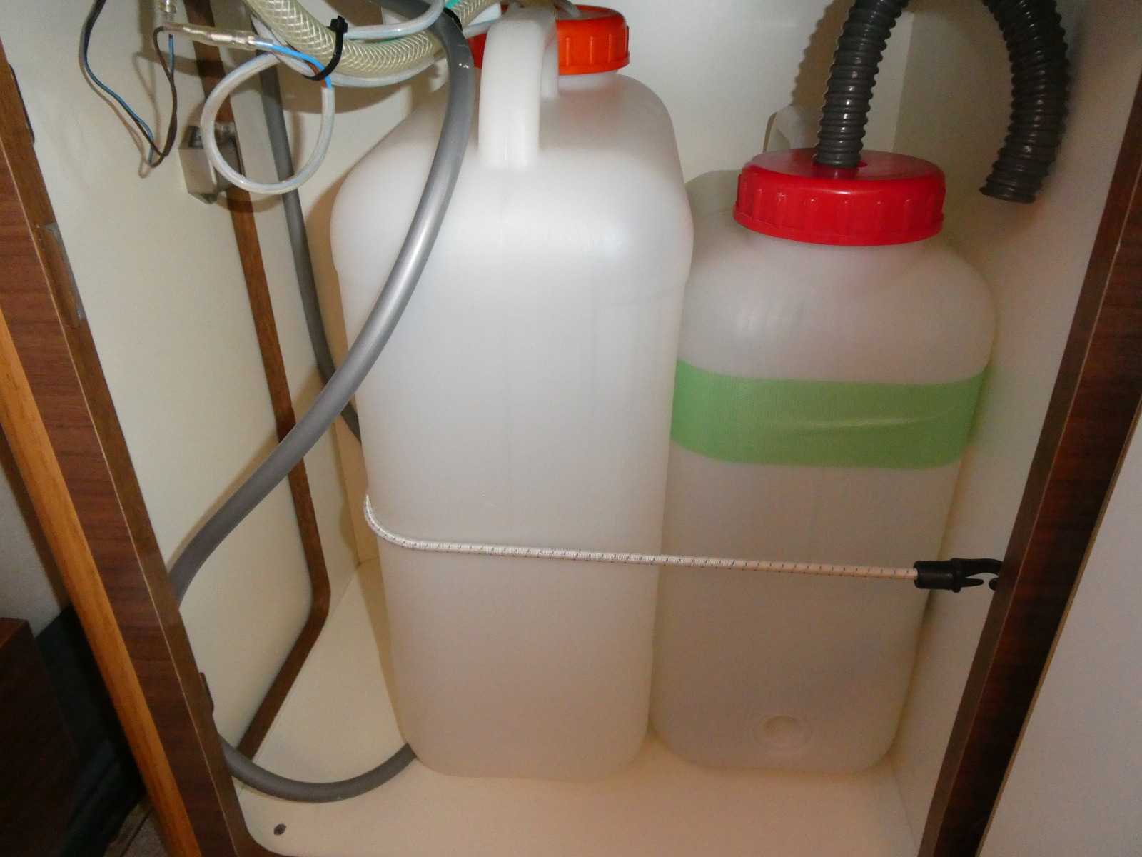 キャンピングカー バンコン LTｷｬﾝﾊﾟｰｽﾞ製　LTｳｫｰｶｰ　FFﾋｰﾀｰ　ｿｰﾗｰ