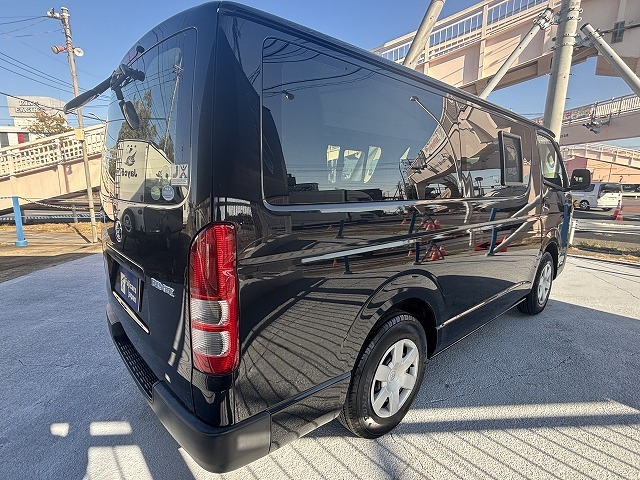 キャンピングカー バンコン ﾊｲｴｰｽ ﾘﾝｴｲ ﾊﾞｶﾝﾁｪｽMOMO