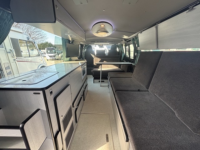 キャンピングカー バンコン ﾊｲｴｰｽ ﾘﾝｴｲ ﾊﾞｶﾝﾁｪｽMOMO