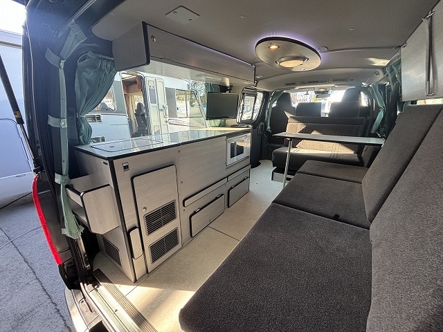 キャンピングカー バンコン ﾊｲｴｰｽ ﾘﾝｴｲ ﾊﾞｶﾝﾁｪｽMOMO