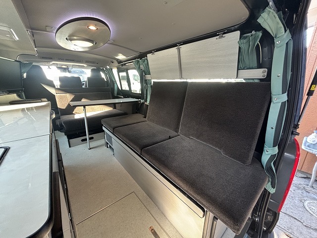 キャンピングカー バンコン ﾊｲｴｰｽ ﾘﾝｴｲ ﾊﾞｶﾝﾁｪｽMOMO