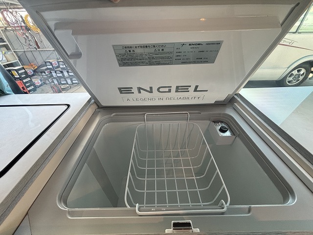 キャンピングカー バンコン ﾊｲｴｰｽ ﾘﾝｴｲ ﾊﾞｶﾝﾁｪｽMOMO