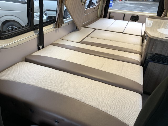 キャンピングカー バンコン ｶｽﾀﾑｾﾚｸﾄ ﾛｰﾄﾞｾﾚｸﾄSL 4WD FFﾋｰﾀｰ