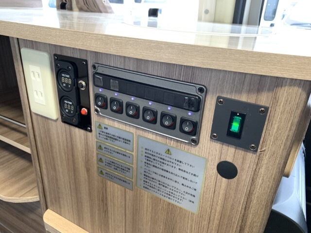 キャンピングカー バンコン ｶｽﾀﾑｾﾚｸﾄ ﾛｰﾄﾞｾﾚｸﾄSL 4WD FFﾋｰﾀｰ