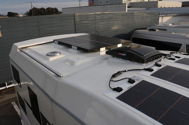 キャンピングカー キャブコン ｶﾑﾛｰﾄﾞ ﾊﾞﾝﾃｯｸ ｼﾞﾙ520ｲﾘｽ 4WD