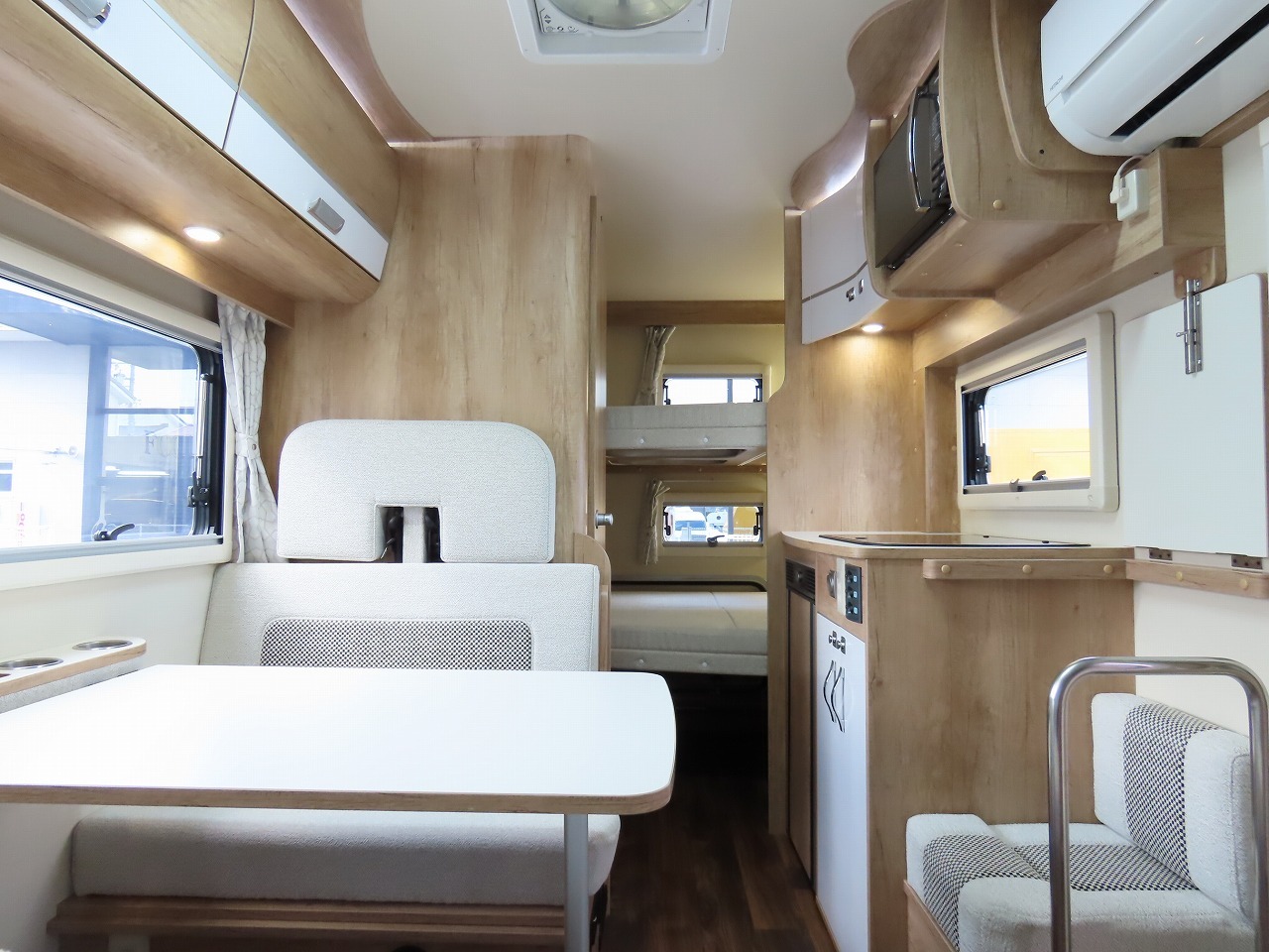 キャンピングカー キャブコン ｶﾑﾛｰﾄﾞ ﾅｯﾂRVｸﾚｱ5.3Wﾊｲﾊﾟｰｴﾎﾞ