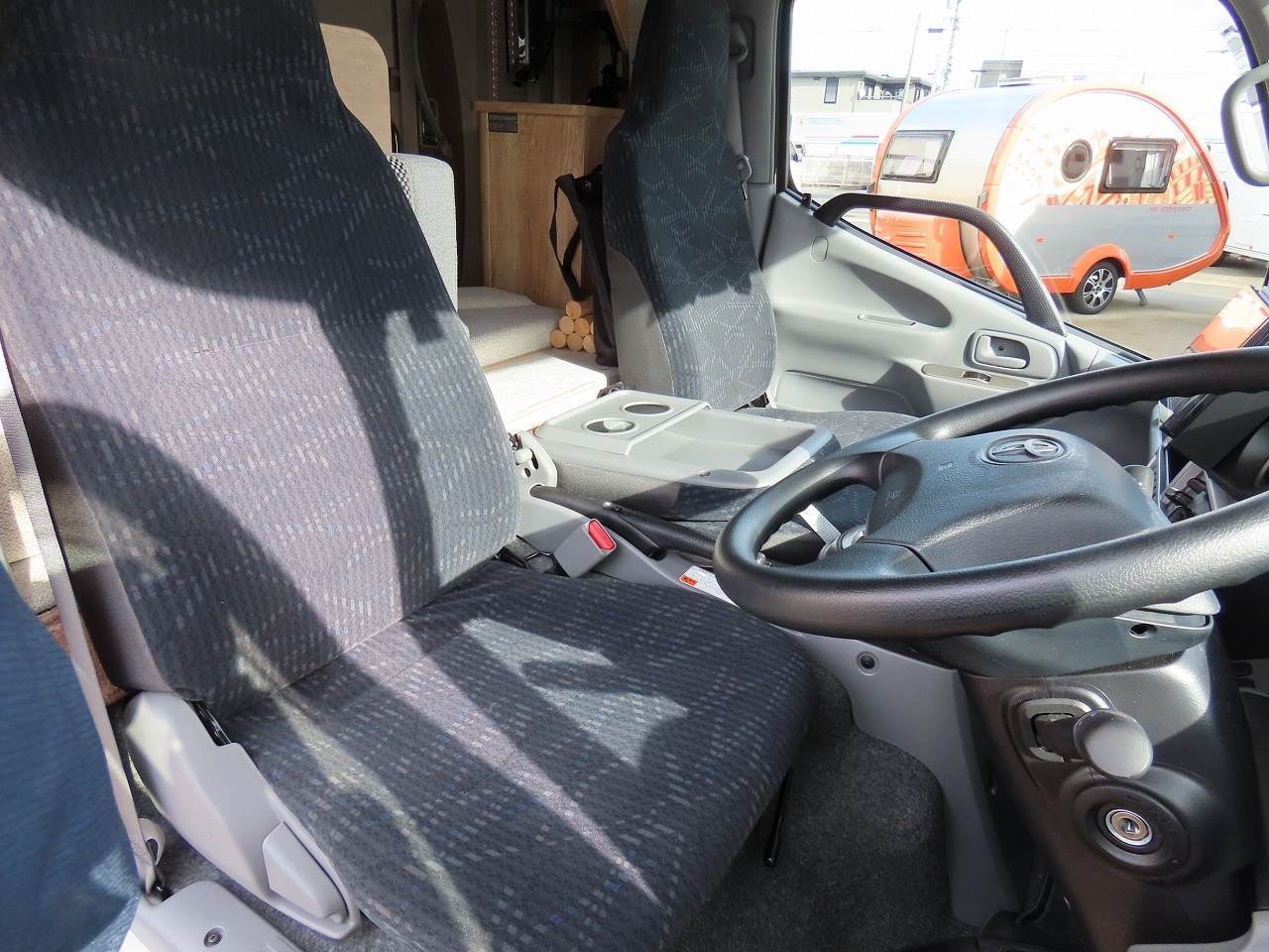 キャンピングカー キャブコン ｶﾑﾛｰﾄﾞ ﾅｯﾂRVｸﾚｱ5.3Wﾊｲﾊﾟｰｴﾎﾞ