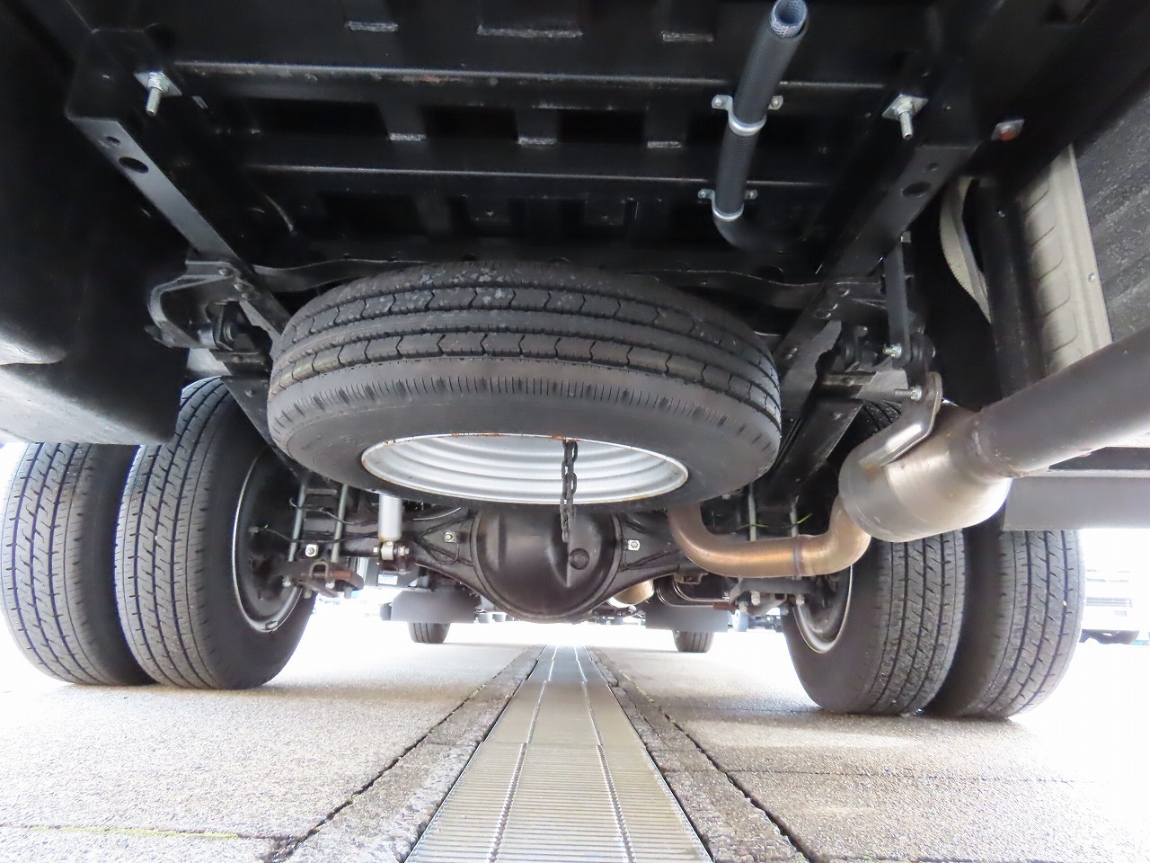 キャンピングカー キャブコン ｶﾑﾛｰﾄﾞ ﾅｯﾂRVｸﾚｱ5.3Wﾊｲﾊﾟｰｴﾎﾞ