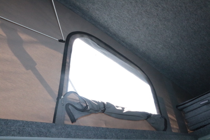 キャンピングカー バンコン NV200ﾊﾞﾈｯﾄ FOCS ﾙｿ+UP 天吊ﾓﾆﾀｰ