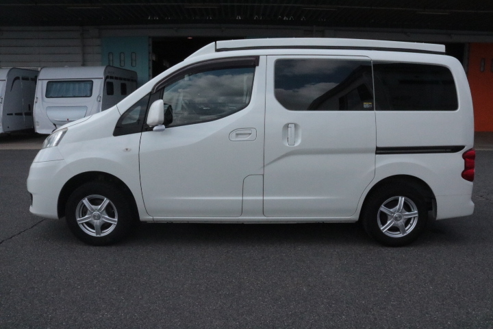 キャンピングカー バンコン NV200ﾊﾞﾈｯﾄ FOCS ﾙｿ+UP 天吊ﾓﾆﾀｰ