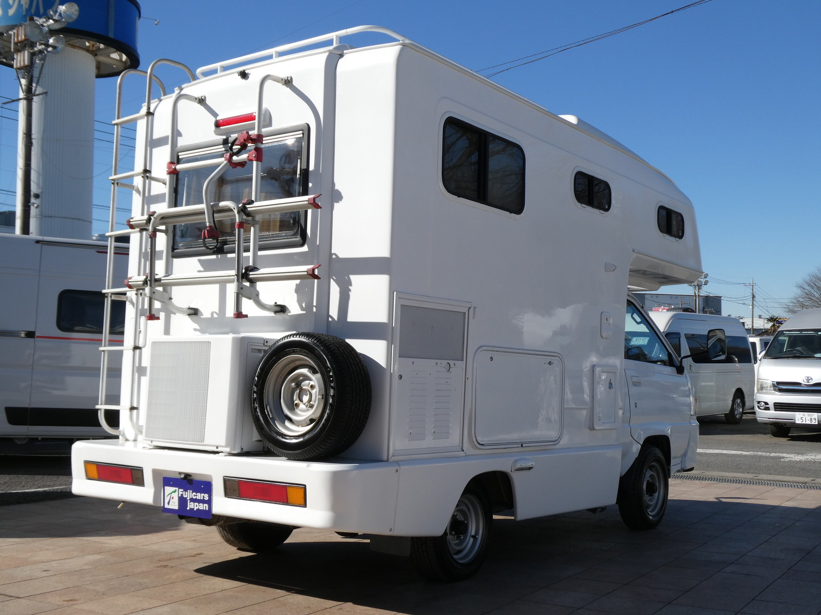 キャンピングカー キャブコン ﾘｰｴｷｽﾎﾟｰﾄ　ｱｳﾄﾄﾞｱｼﾞｭﾆｱ　家AC　ACﾎﾞｲﾗｰ