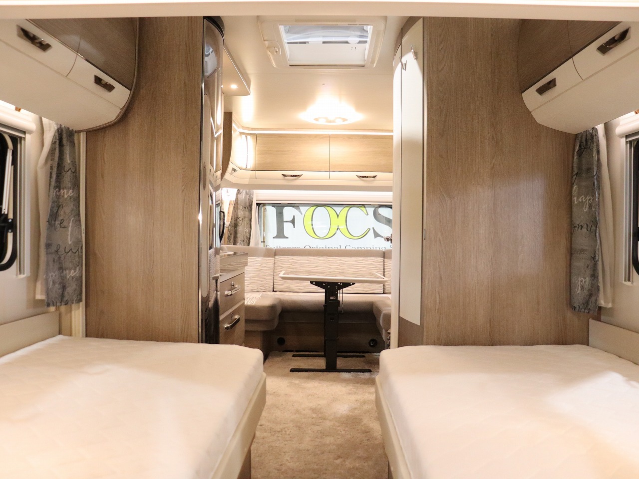 キャンピングカー トレーラー ﾎﾋﾞｰ 495ULﾌﾟﾚｽﾃｰｼﾞ　要牽引免許　家庭用AC