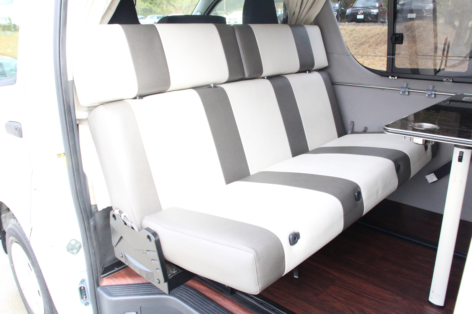 キャンピングカー バンコン ﾊｲｴｰｽ ﾊﾞﾝﾚﾎﾞVR470 Jｴﾃﾞｨｼｮﾝ