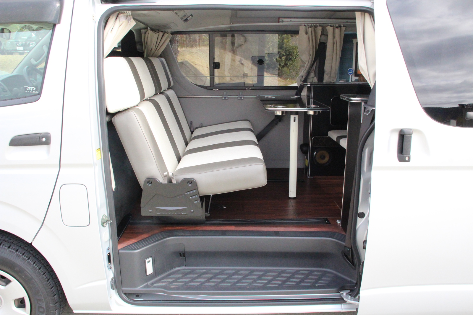 キャンピングカー バンコン ﾊｲｴｰｽ ﾊﾞﾝﾚﾎﾞVR470 Jｴﾃﾞｨｼｮﾝ