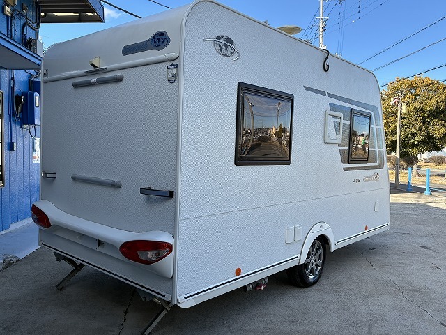キャンピングカー トレーラー ﾄﾘｶﾞﾉ ｴﾒﾛｰﾄﾞ406