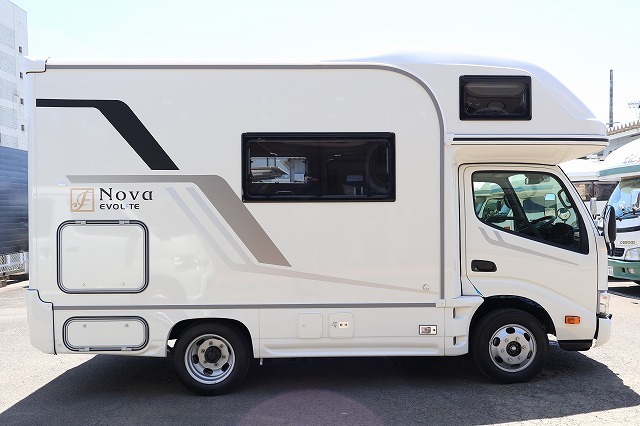キャンピングカー キャブコン ｶﾑﾛｰﾄﾞﾌｼﾞｶｰｽﾞｼﾞｬﾊﾟﾝNovaX 4WD新車