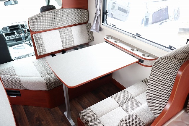 キャンピングカー キャブコン ｶﾑﾛｰﾄﾞﾌｼﾞｶｰｽﾞｼﾞｬﾊﾟﾝNovaX 4WD新車