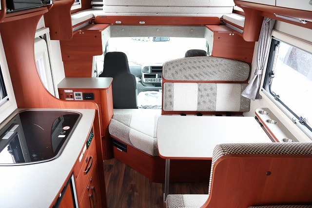 キャンピングカー キャブコン ｶﾑﾛｰﾄﾞﾌｼﾞｶｰｽﾞｼﾞｬﾊﾟﾝNovaX 4WD新車
