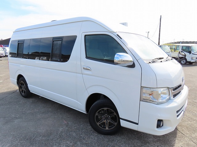 キャンピングカー バンコン ﾊｲｴｰｽ RVﾗﾝﾄﾞ ﾘﾉﾌﾟﾚﾐｱﾑ 4WD