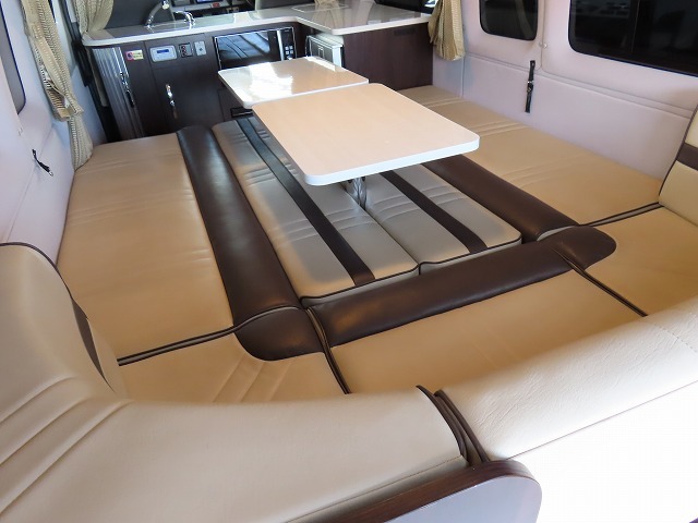 キャンピングカー バンコン ﾊｲｴｰｽ RVﾗﾝﾄﾞ ﾘﾉﾌﾟﾚﾐｱﾑ 4WD