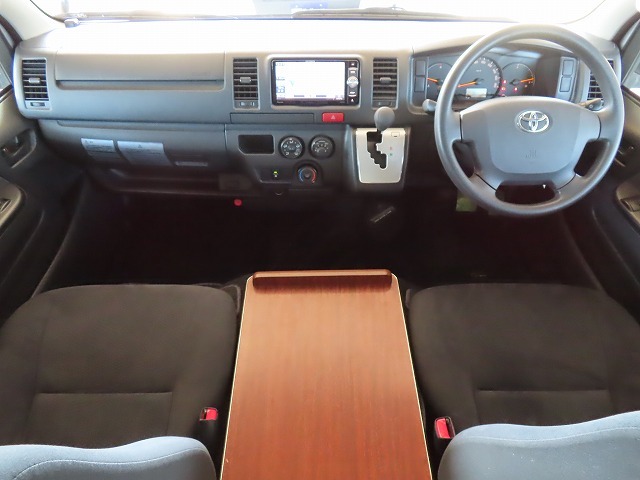 キャンピングカー バンコン ﾊｲｴｰｽ ﾘﾝｴｲ ﾊﾞｶﾝﾁｪｽMOMO