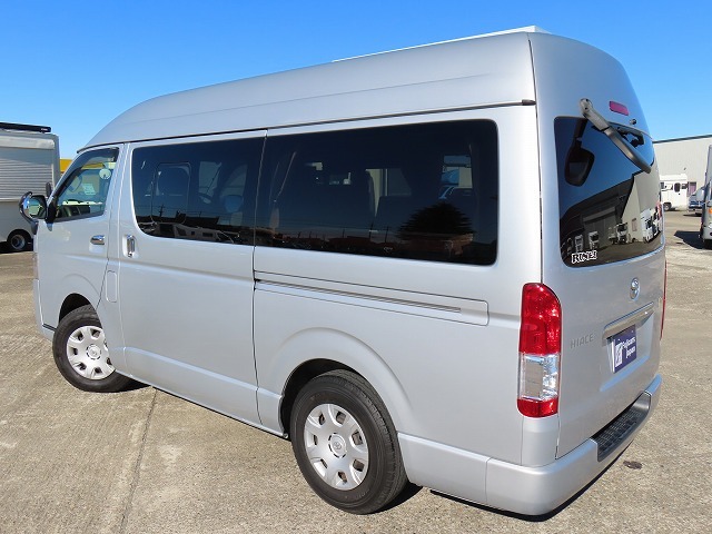 キャンピングカー バンコン ﾊｲｴｰｽ ﾘﾝｴｲ ﾊﾞｶﾝﾁｪｽMOMO