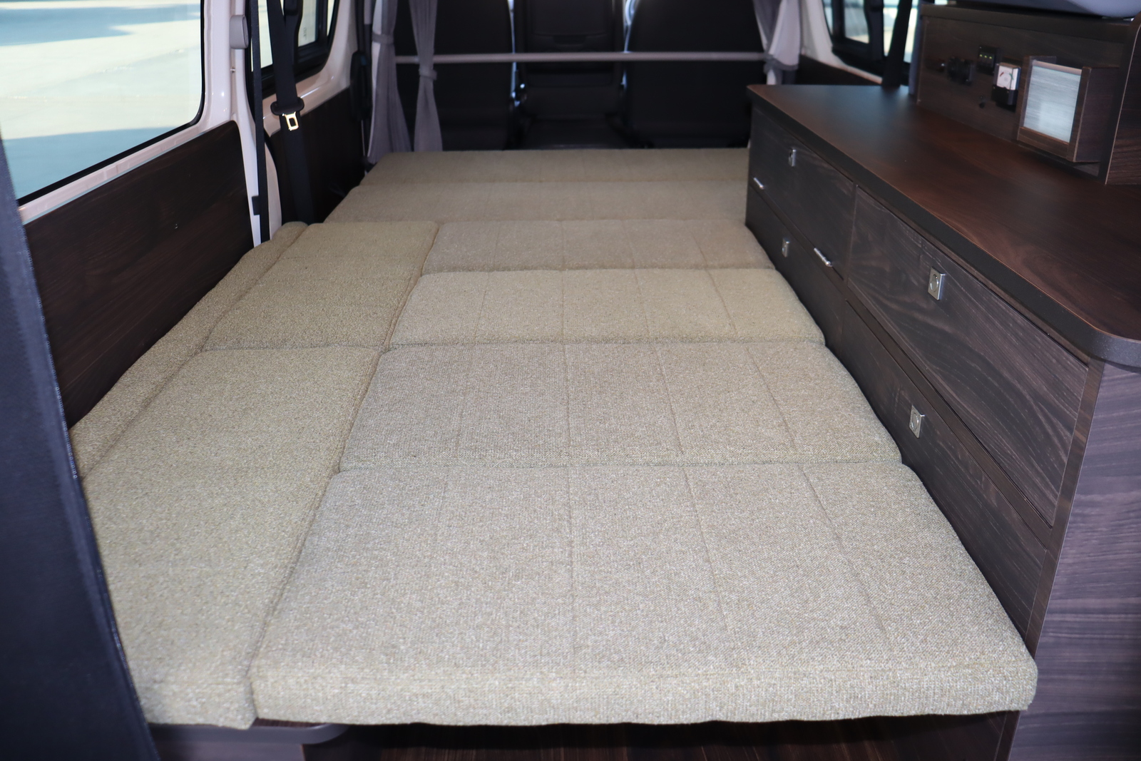 キャンピングカー バンコン ﾊｲｴｰｽ ｷｬﾝﾊﾟｰ鹿児島 CKﾜｲﾙﾀﾞｰ