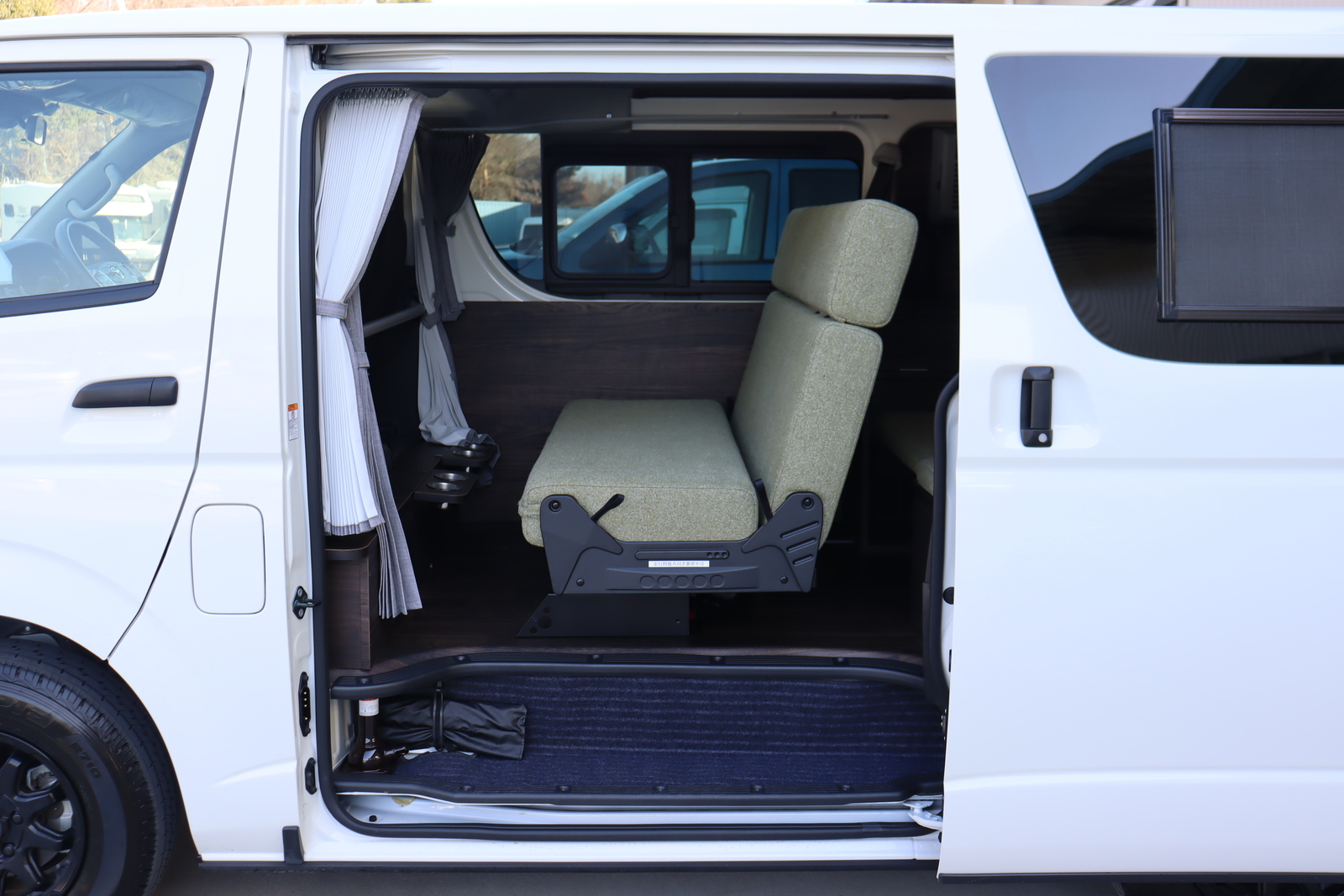 キャンピングカー バンコン ﾊｲｴｰｽ ｷｬﾝﾊﾟｰ鹿児島 CKﾜｲﾙﾀﾞｰ