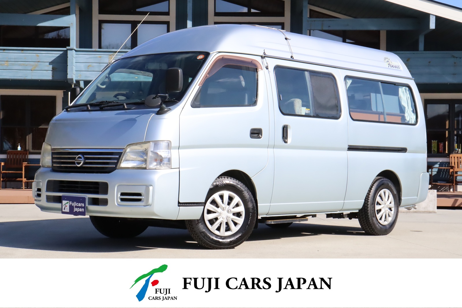 キャンピングカー バンコン キャラバン 東和モータース フェネック　ツインサブ