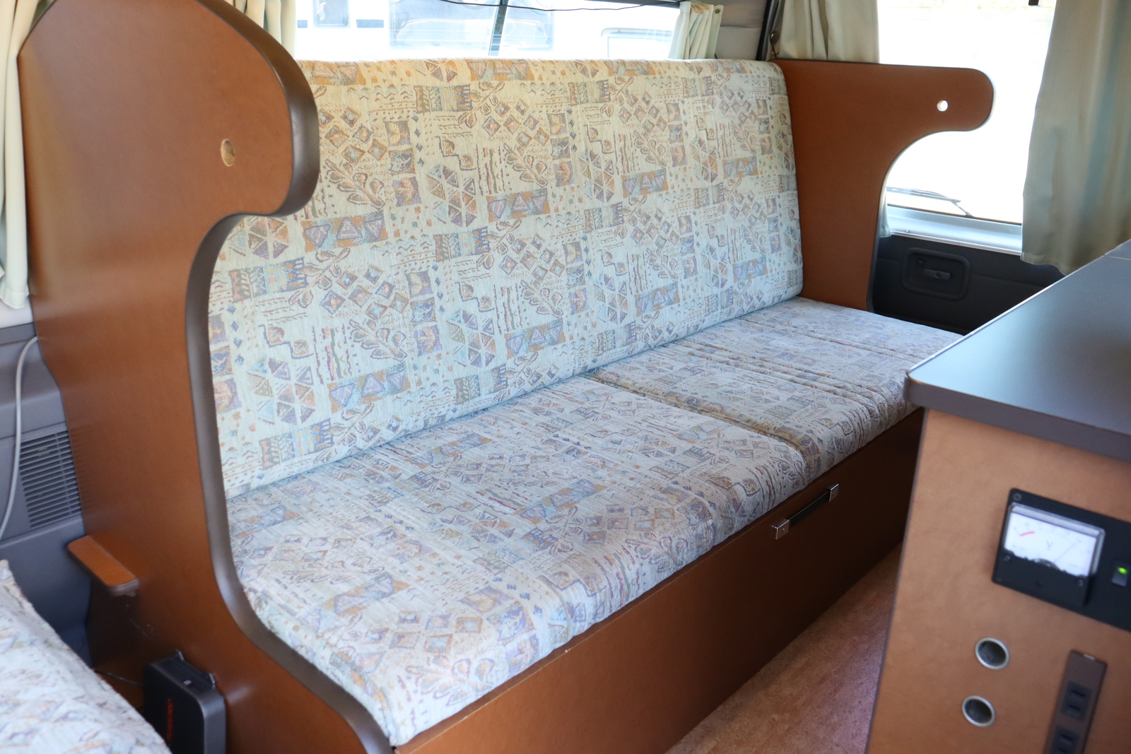 キャンピングカー バンコン ｷｬﾗﾊﾞﾝ 東和ﾓｰﾀｰｽ ﾌｪﾈｯｸ　ﾂｲﾝｻﾌﾞ