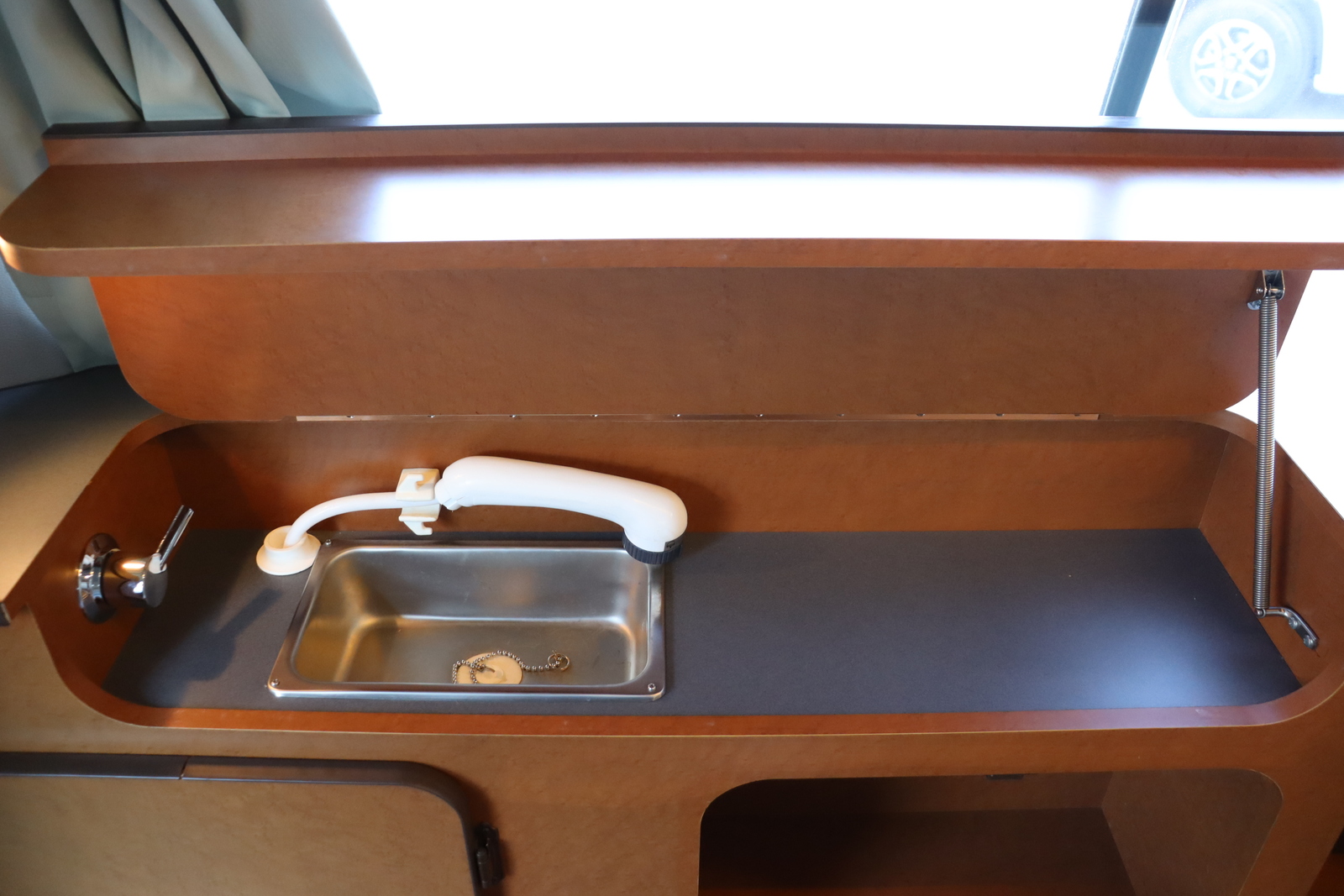 キャンピングカー バンコン ｷｬﾗﾊﾞﾝ 東和ﾓｰﾀｰｽ ﾌｪﾈｯｸ　ﾂｲﾝｻﾌﾞ