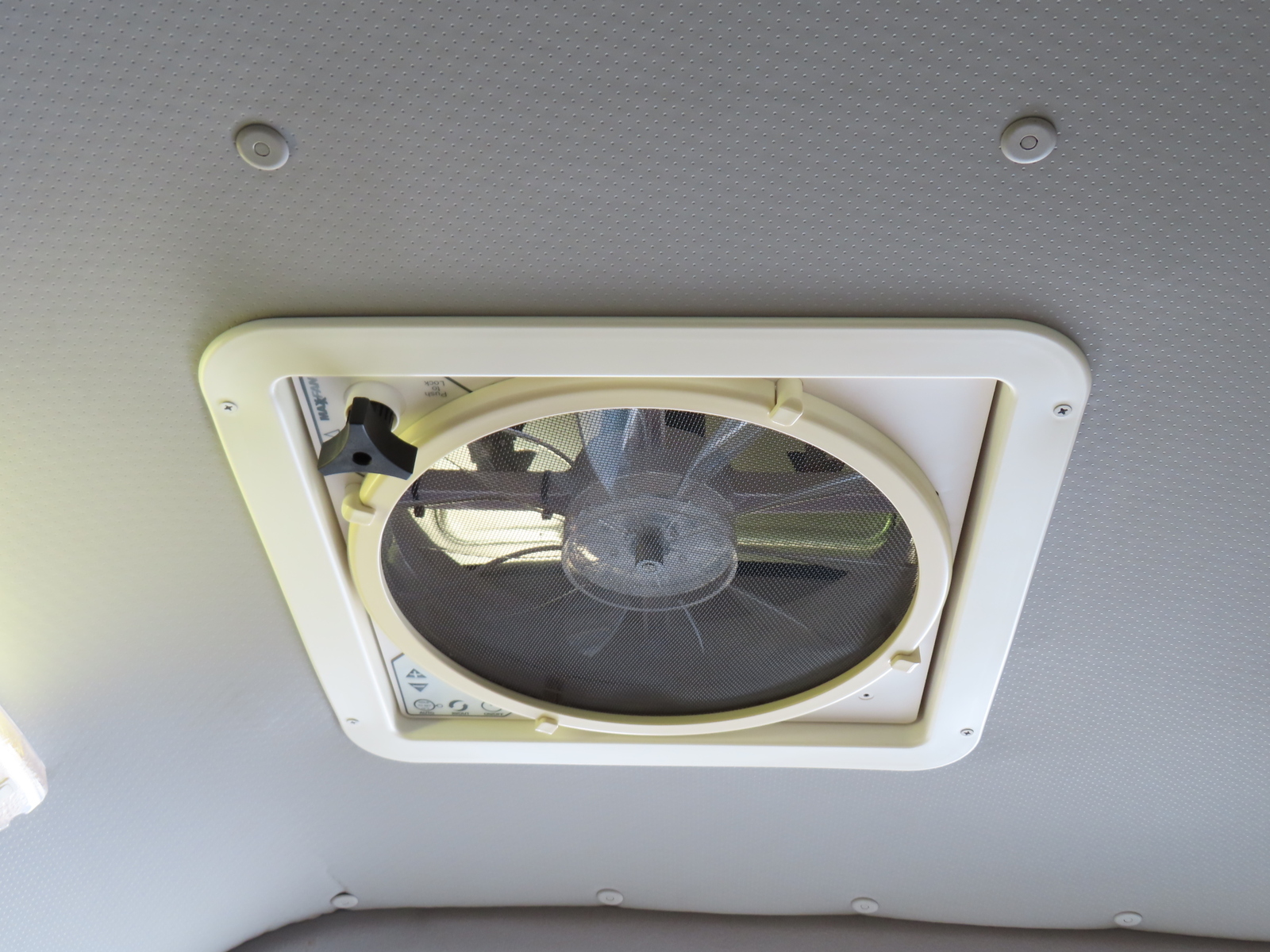 キャンピングカー バンコン ﾊｲｴｰｽ RVﾋﾞｯｸﾌｯﾄ ｵﾘｼﾞﾅﾙ　FFﾋｰﾀｰ