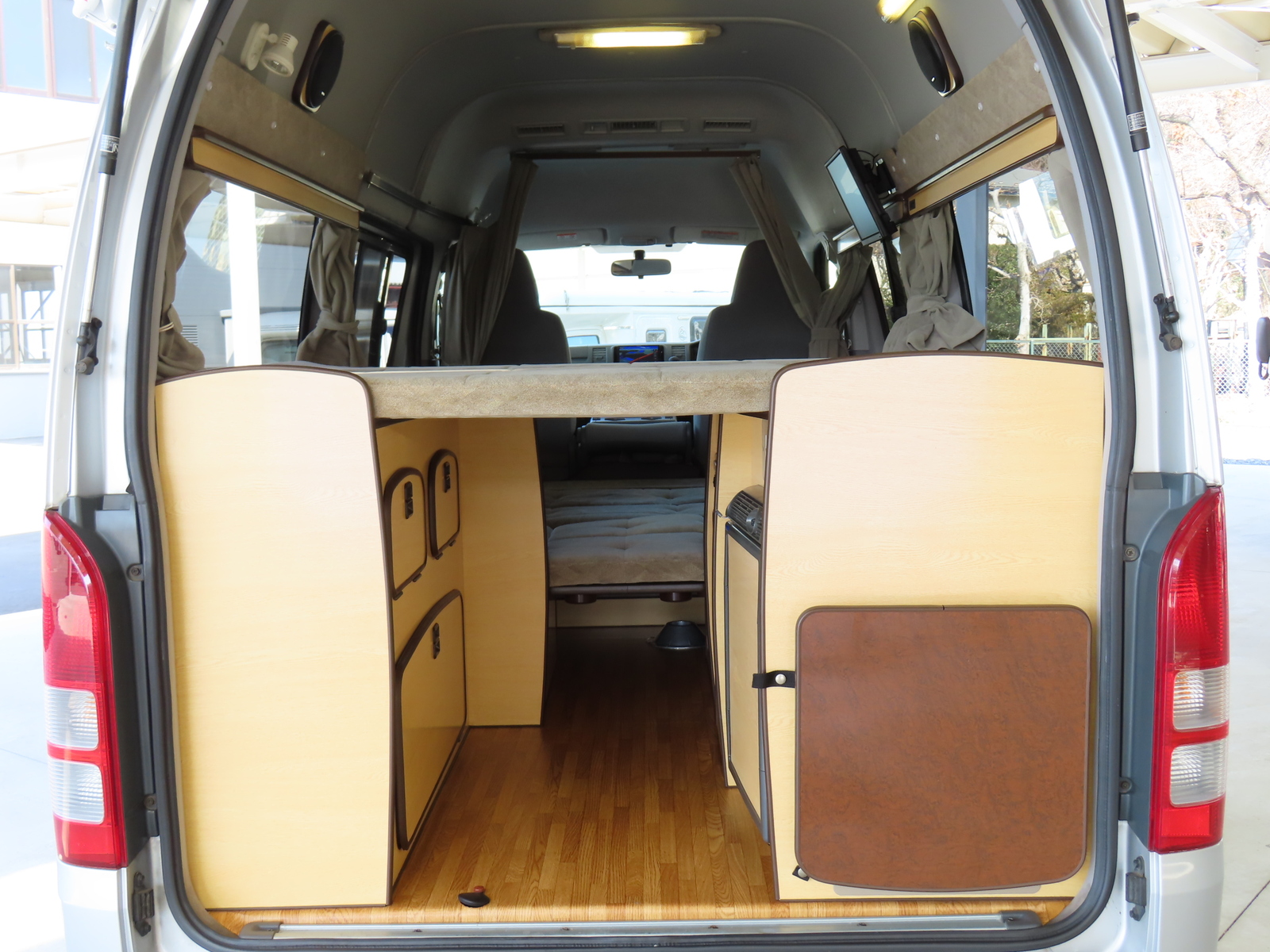 キャンピングカー バンコン ﾊｲｴｰｽ RVﾋﾞｯｸﾌｯﾄ ｵﾘｼﾞﾅﾙ　FFﾋｰﾀｰ