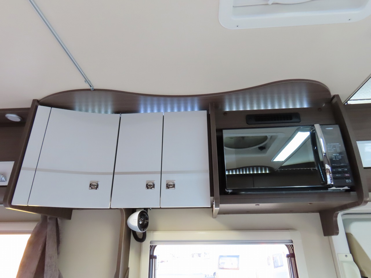 キャンピングカー キャブコン ｶﾑﾛｰﾄﾞ ﾅｯﾂRV ｸﾚｱ5.0XXｴﾎﾞﾘｭｰｼｮﾝ