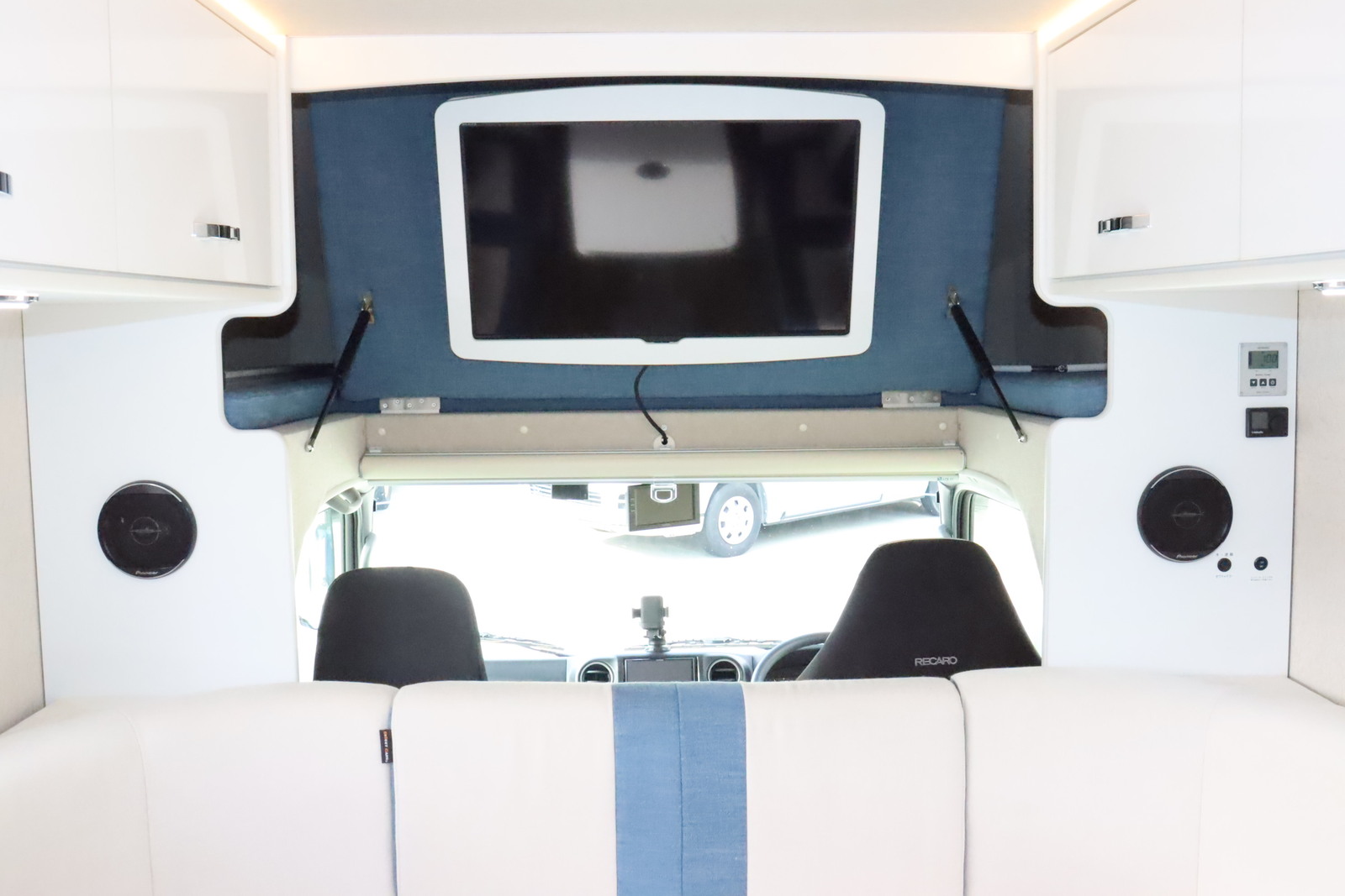 キャンピングカー キャブコン ｶﾑﾛｰﾄﾞ ﾀﾞｲﾚｸﾄｶｰｽﾞ ﾀﾞﾙﾋﾞｨ江の島4WD