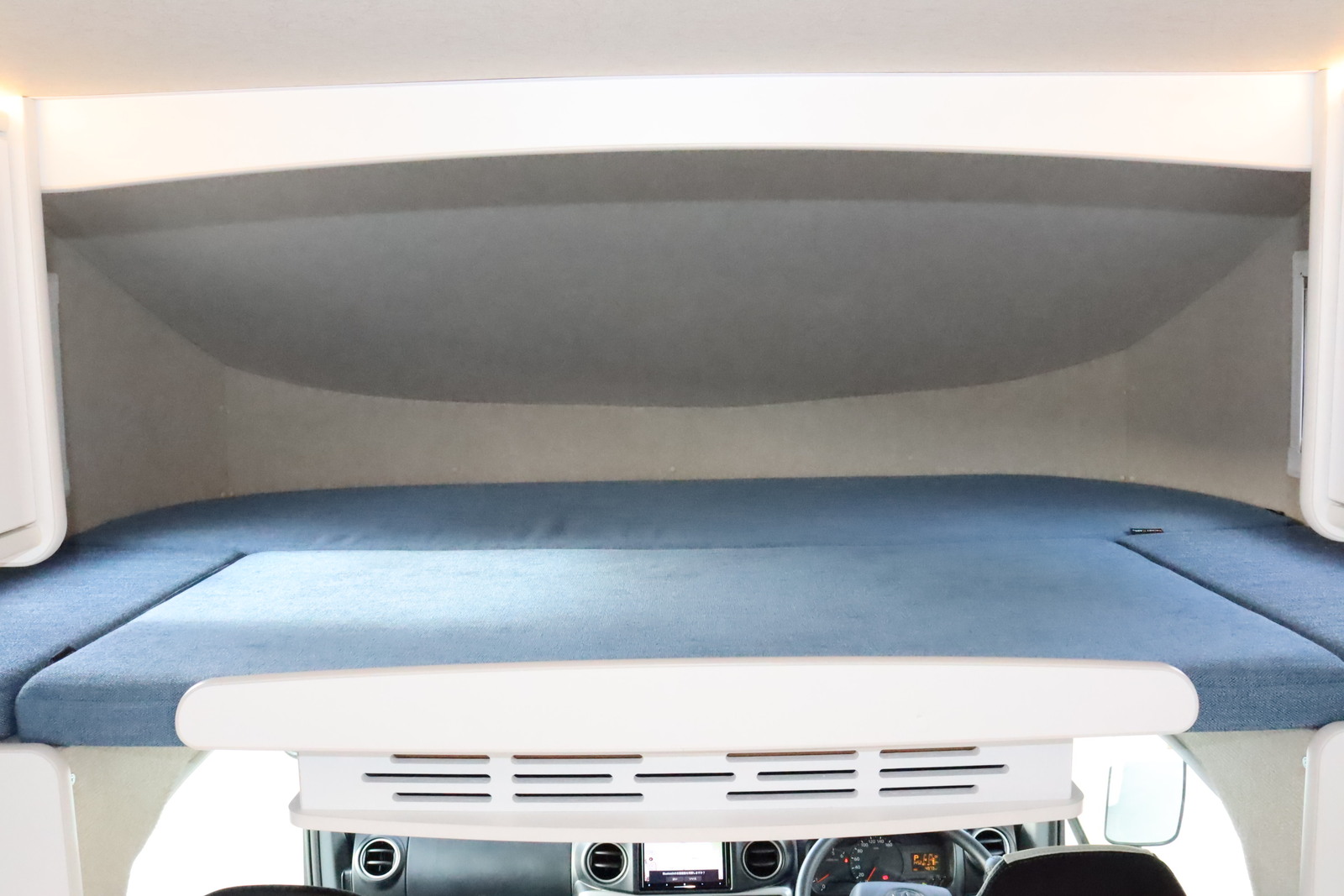 キャンピングカー キャブコン ｶﾑﾛｰﾄﾞ ﾀﾞｲﾚｸﾄｶｰｽﾞ ﾀﾞﾙﾋﾞｨ江の島4WD