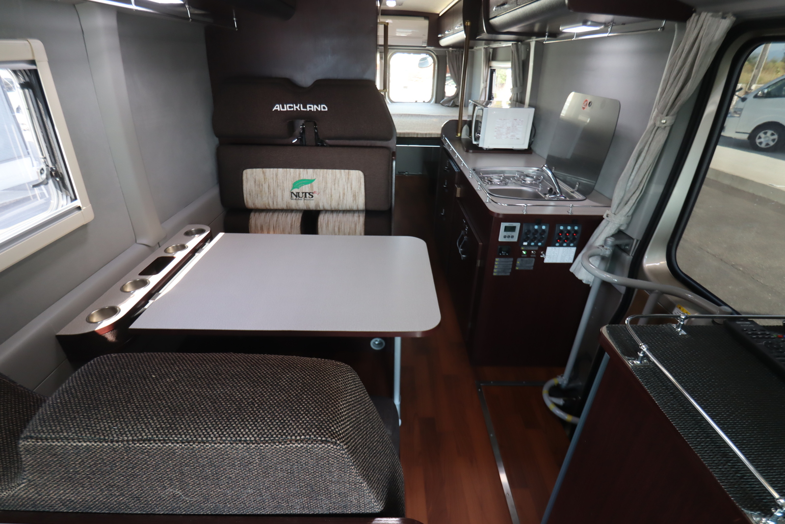 キャンピングカー バスコン ｺｰｽﾀｰ ﾅｯﾂRV ｵｰｸﾗﾝﾄﾞ ﾊｲﾊﾟｰｴﾎﾞ