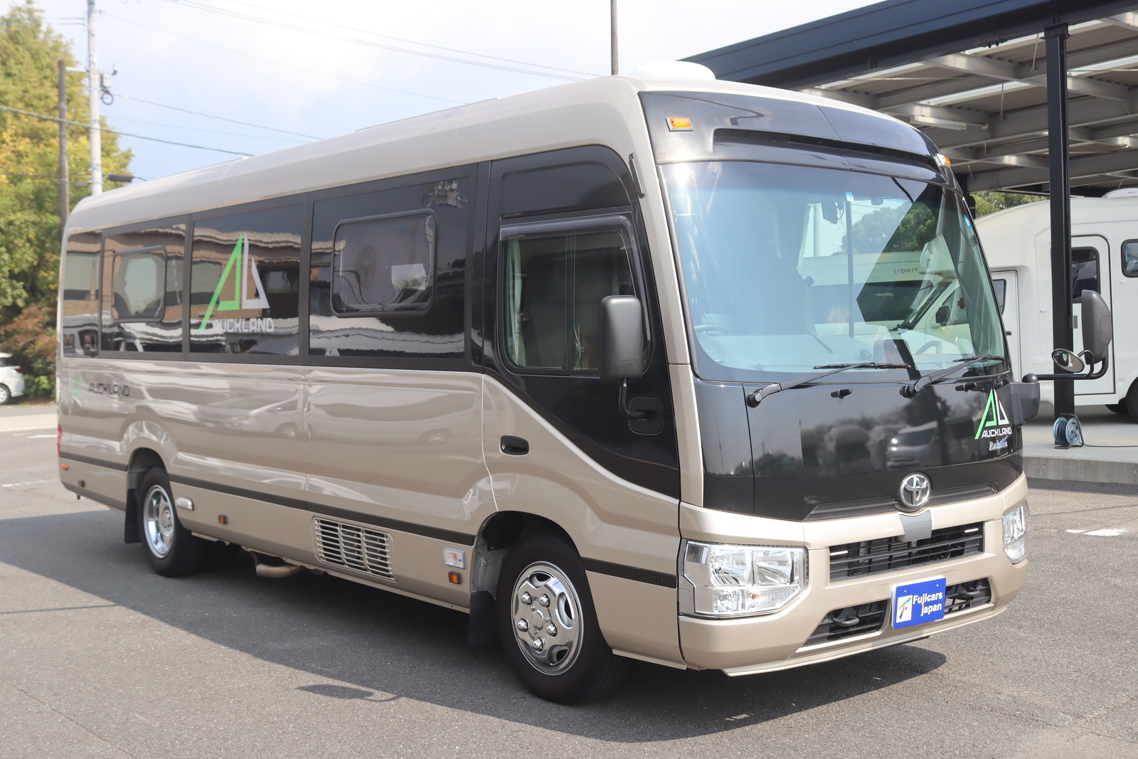 キャンピングカー バスコン ｺｰｽﾀｰ ﾅｯﾂRV ｵｰｸﾗﾝﾄﾞ ﾊｲﾊﾟｰｴﾎﾞ