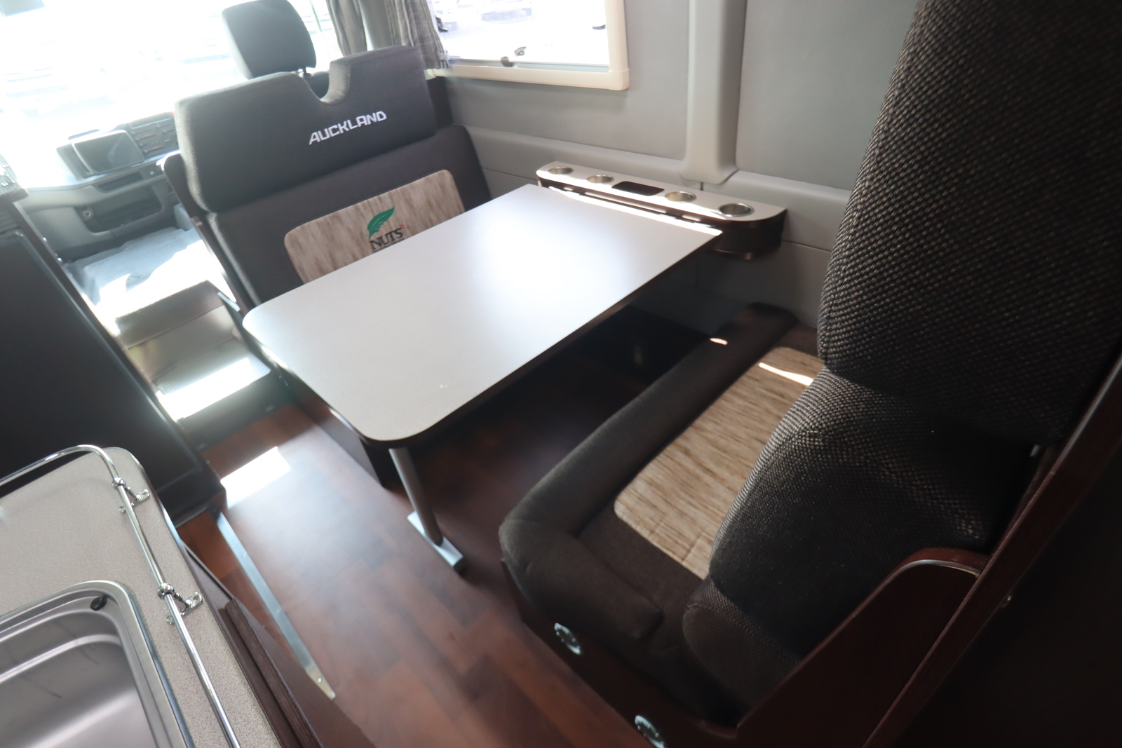 キャンピングカー バスコン ｺｰｽﾀｰ ﾅｯﾂRV ｵｰｸﾗﾝﾄﾞ ﾊｲﾊﾟｰｴﾎﾞ