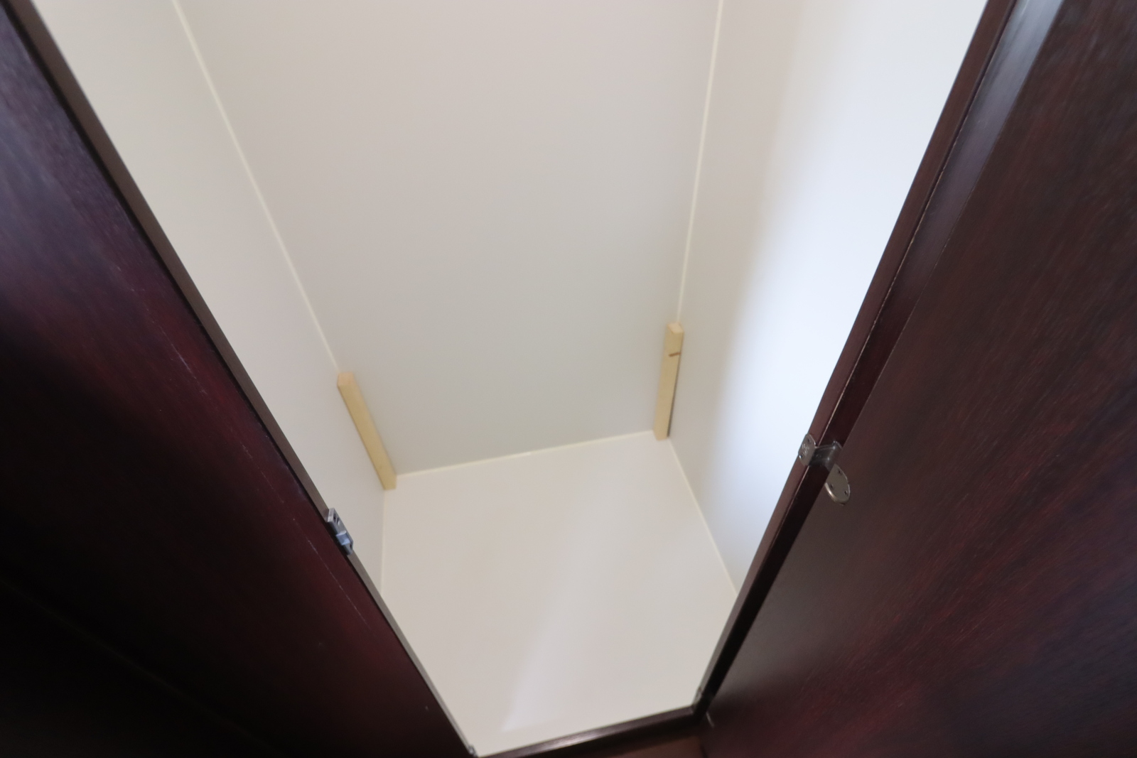 キャンピングカー バスコン ｺｰｽﾀｰ ﾅｯﾂRV ｵｰｸﾗﾝﾄﾞ ﾊｲﾊﾟｰｴﾎﾞ