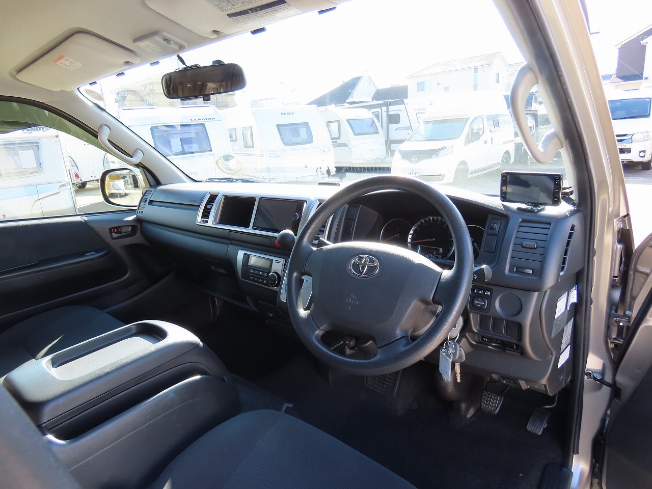 キャンピングカー バンコン ﾊｲｴｰｽ ﾅｯﾂRV ﾘｰｸ 4WD