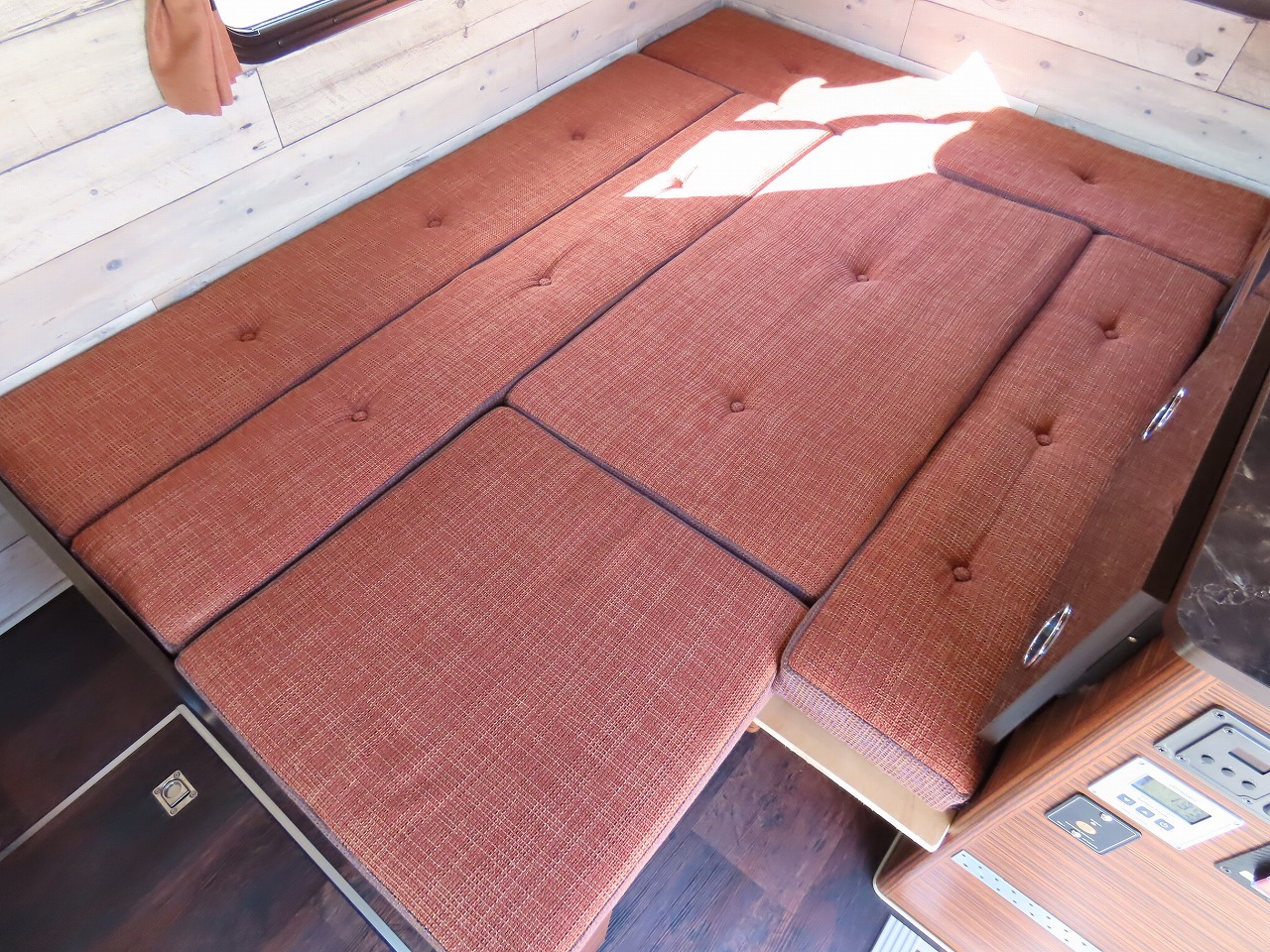 キャンピングカー 軽キャンパー ﾋﾟｸｼｽ ﾐｽﾃｨｯｸ ﾚｼﾞｽﾄﾛ 4WD