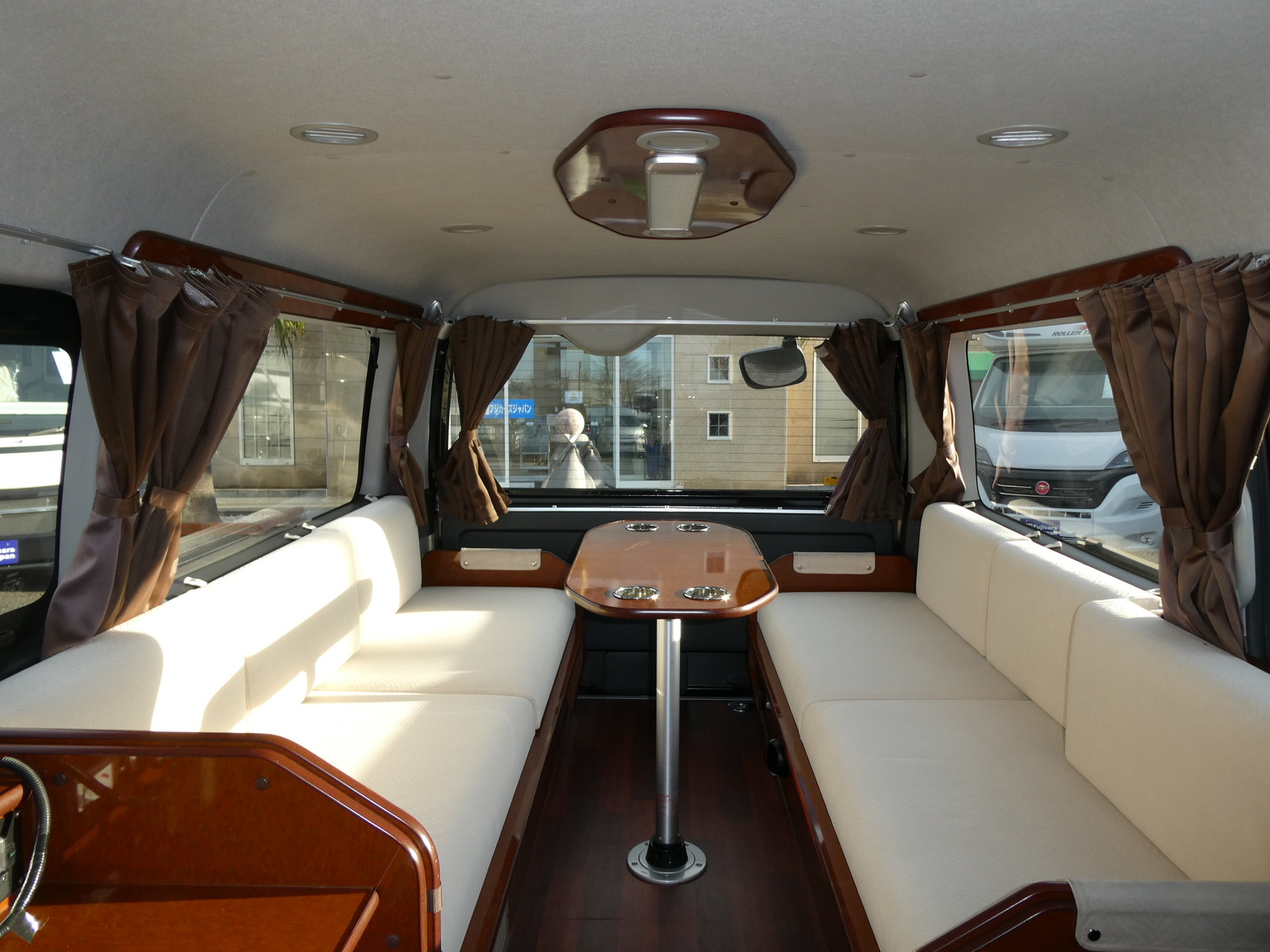 キャンピングカー バンコン FOCS DS　3ﾅﾝﾊﾞｰ　10人乗り　FFﾋｰﾀｰ