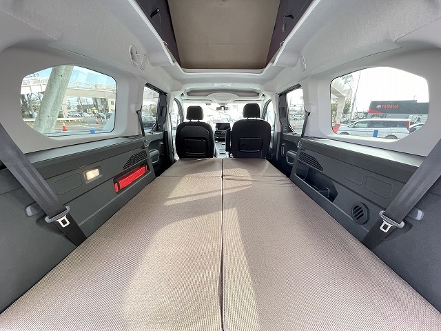 キャンピングカー バンコン ﾍﾞﾙﾗﾝｺﾞ ﾛﾝｸﾞ ﾎﾜｲﾄﾊｳｽ ｿﾚｲﾕ FF暖房