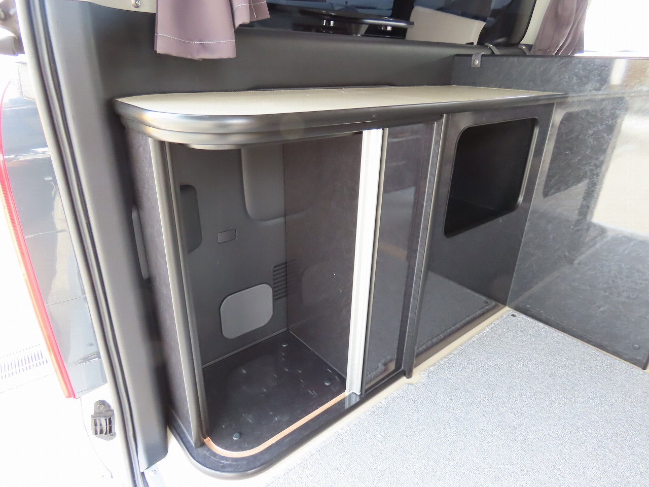 キャンピングカー バンコン ﾊｲｴｰｽ FOCS DS-Fｽﾀｲﾙ